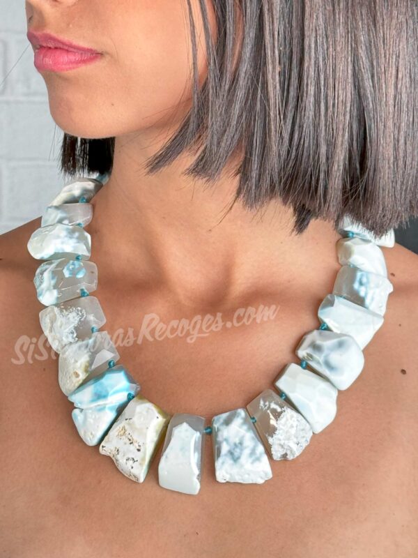 Collar Tamil